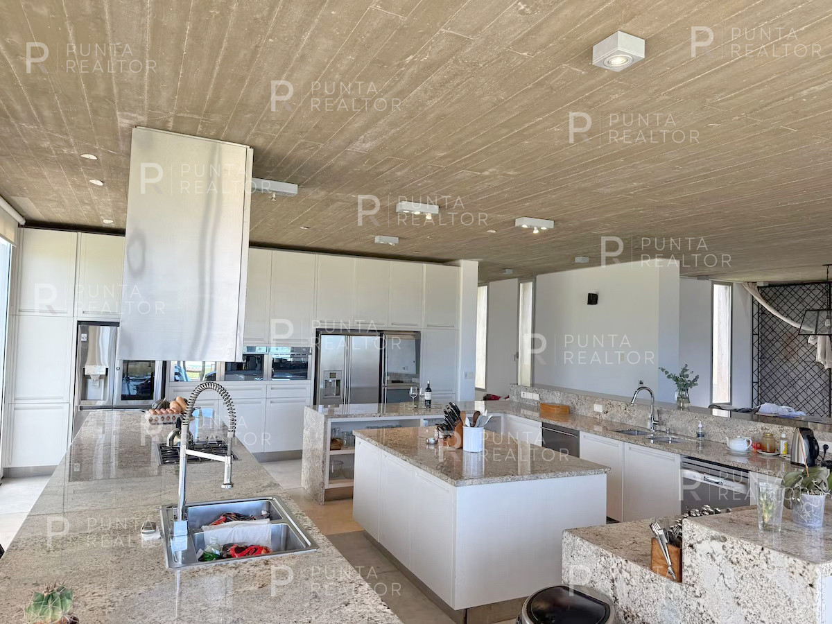 Casa ID.2374 - Mega chacra en José Ignacio. 929 m2 construidos