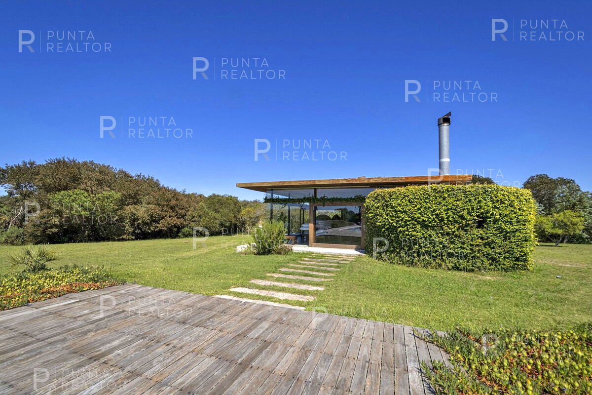 Casa ID.2374 - Mega chacra en José Ignacio. 929 m2 construidos