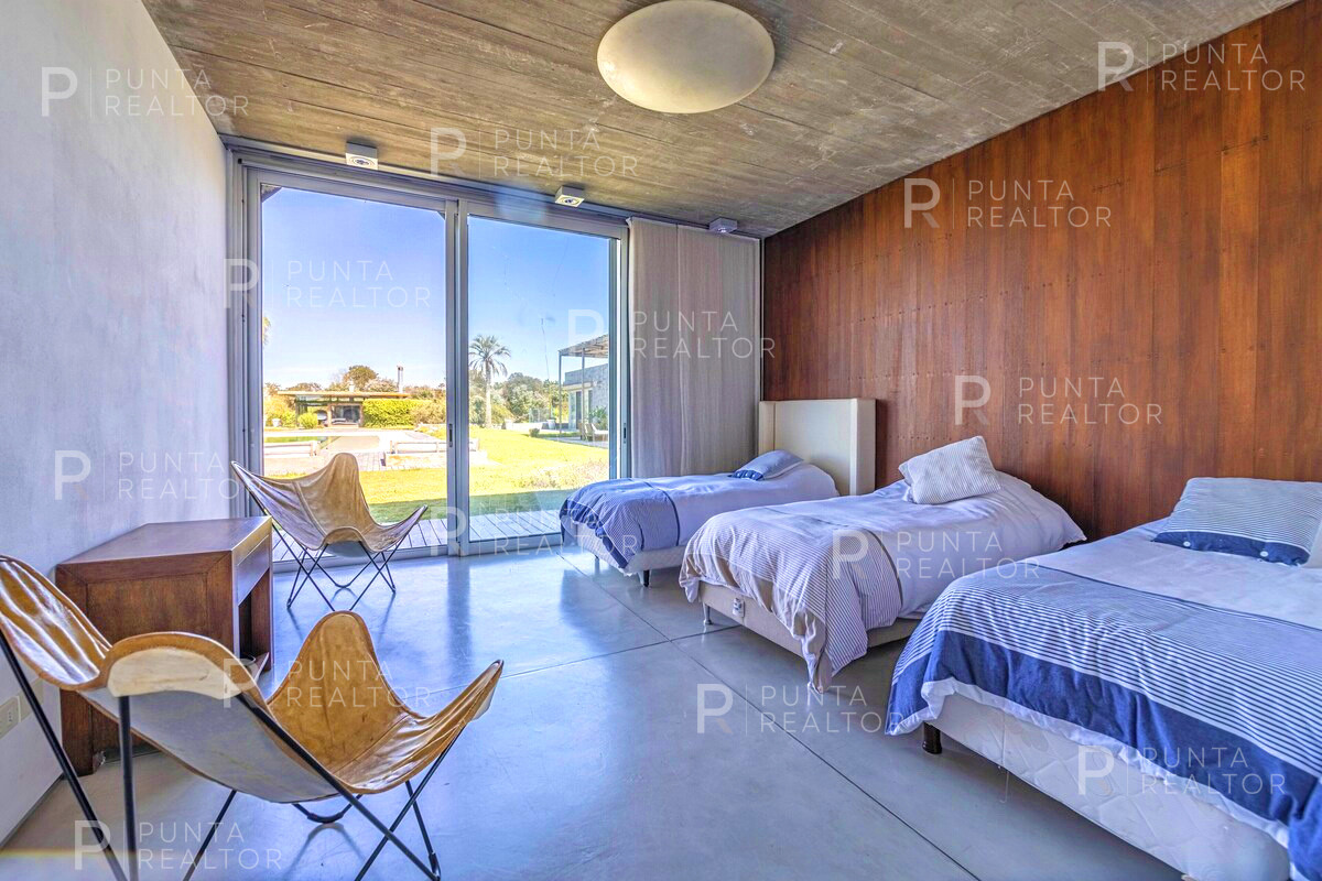 Casa ID.2374 - Mega chacra en José Ignacio. 929 m2 construidos