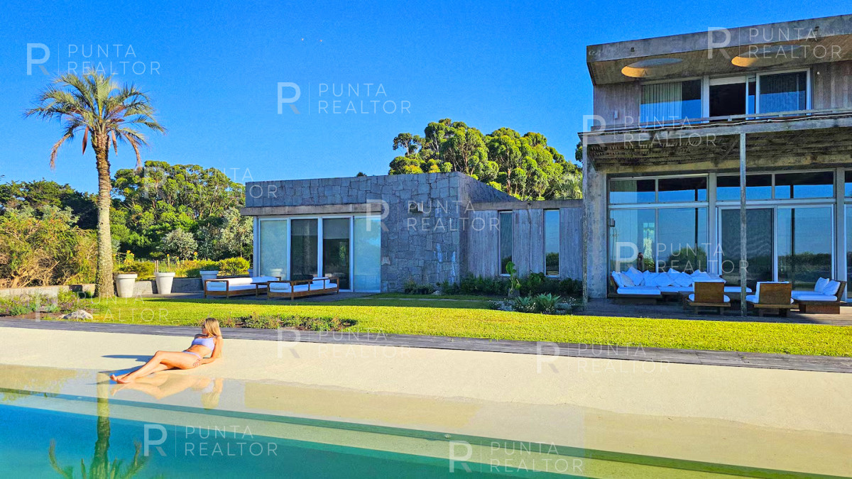 Casa ID.2374 - Mega chacra en José Ignacio. 929 m2 construidos