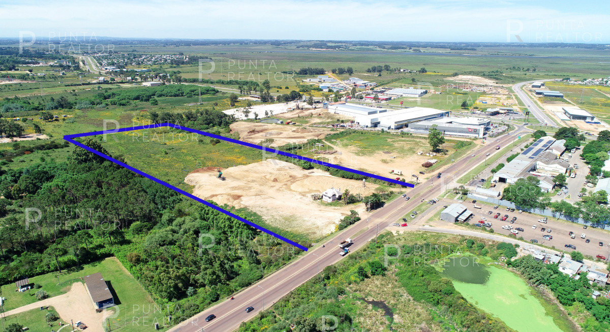 Terreno ID.2325 - Lote en Nuevo Parque Industrial Cerrado