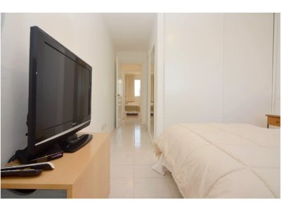 Apartamento ID.1177 - Piso alto con vista al mar, 2 dorm, 2 baños, garaje. Todos los servicios