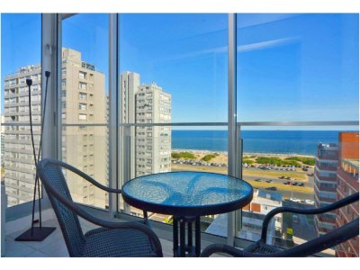 Apartamento ID.1177 - Piso alto con vista al mar, 2 dorm, 2 baños, garaje. Todos los servicios