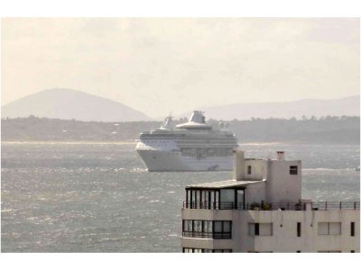 Apartamento ID.1177 - Piso alto con vista al mar, 2 dorm, 2 baños, garaje. Todos los servicios