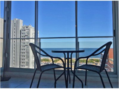 Apartamento ID.1177 - Piso alto con vista al mar, 2 dorm, 2 baños, garaje. Todos los servicios