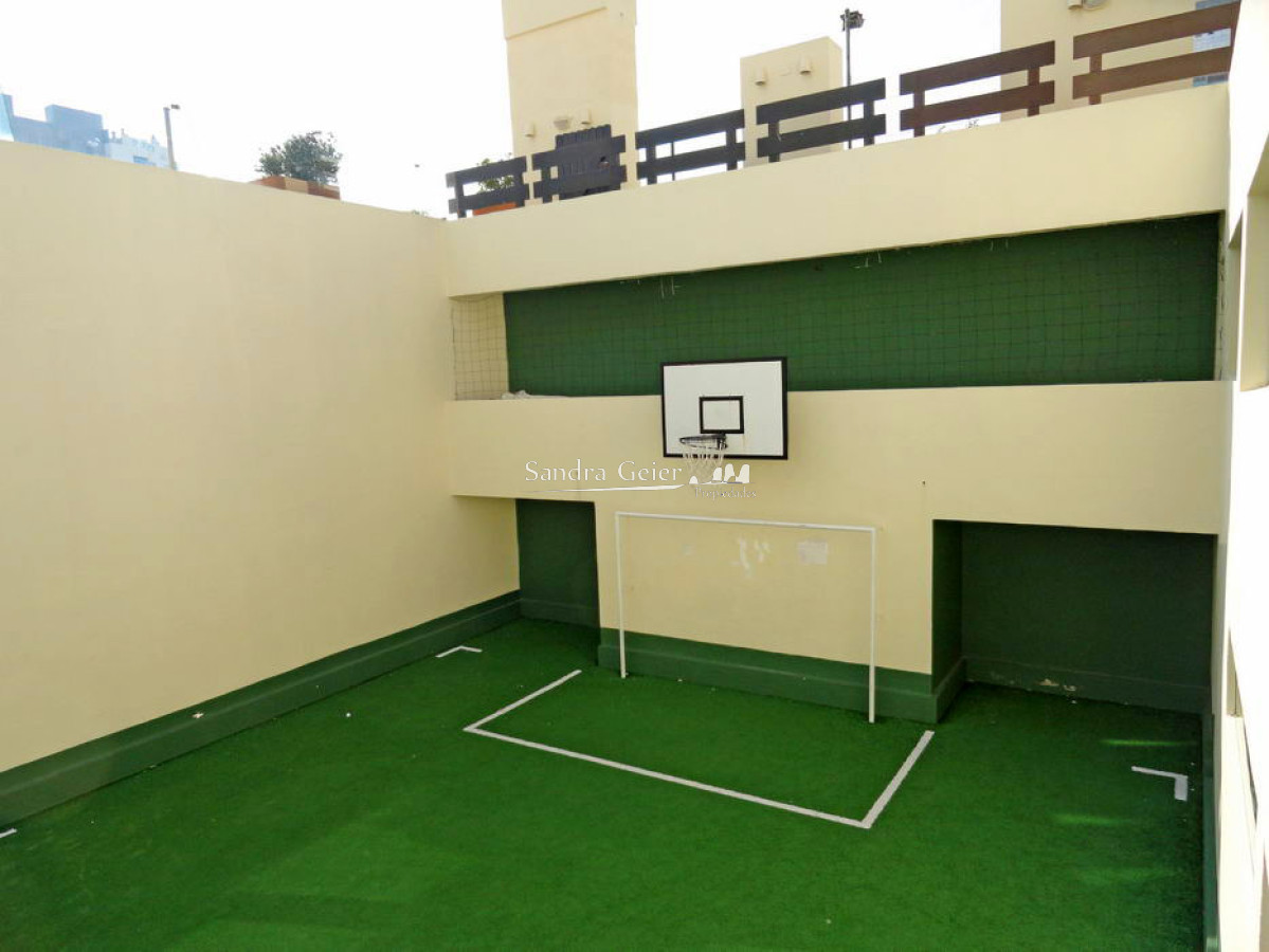 Apartamento ID.1177 - Piso alto con vista al mar, 2 dorm, 2 baños, garaje. Todos los servicios