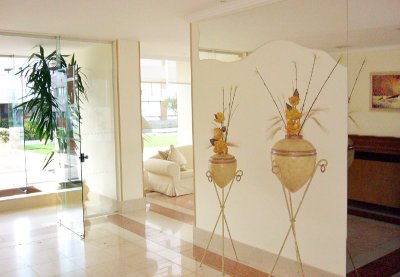 Apartamento ID.1177 - Piso alto con vista al mar, 2 dorm, 2 baños, garaje. Todos los servicios