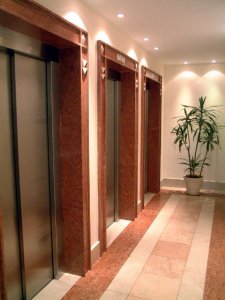 Apartamento ID.1177 - Piso alto con vista al mar, 2 dorm, 2 baños, garaje. Todos los servicios