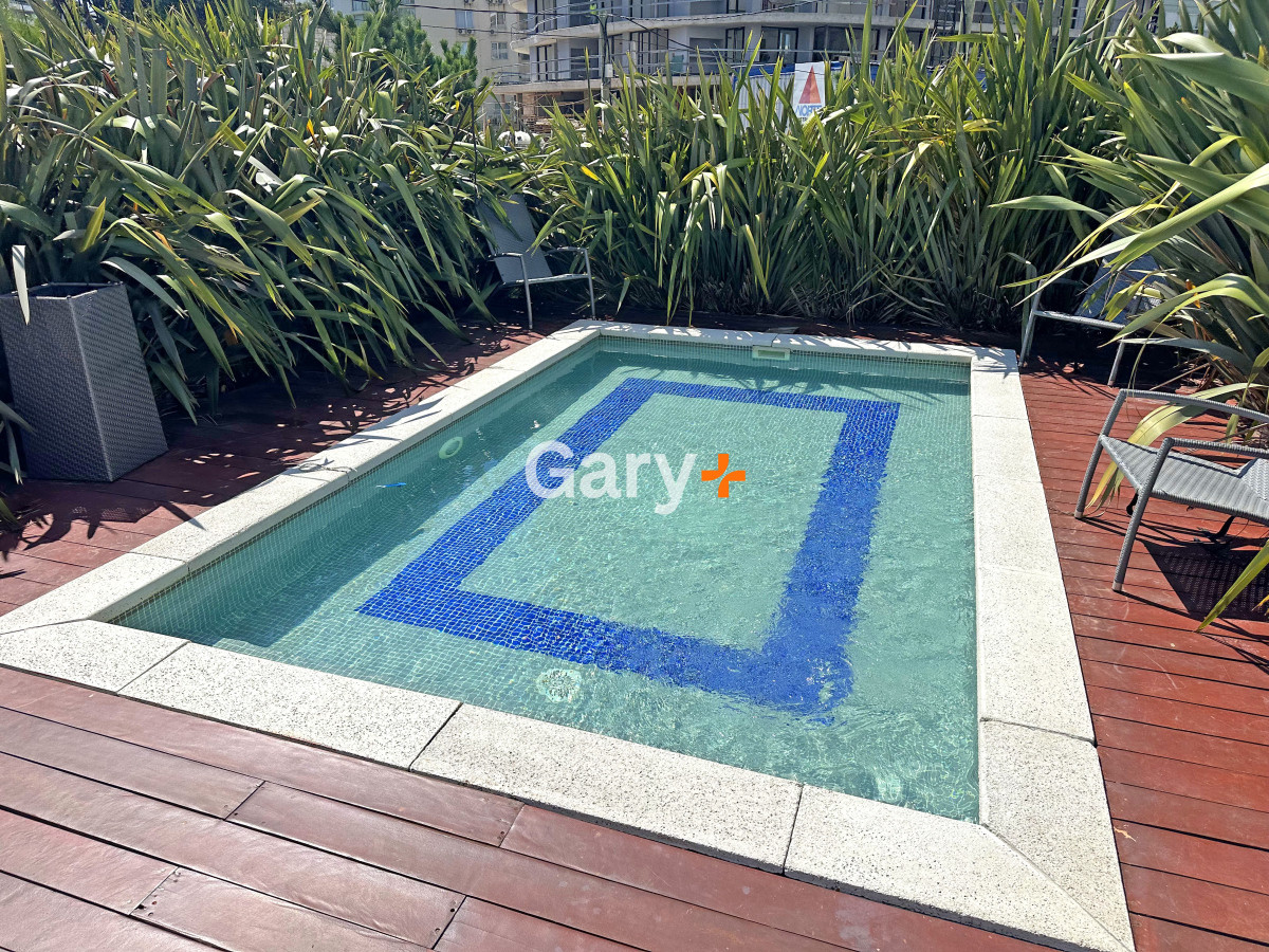 Apartamento ID.28729 - Brava, piso alto, 2 dorm, losa radiante. Full amenities.