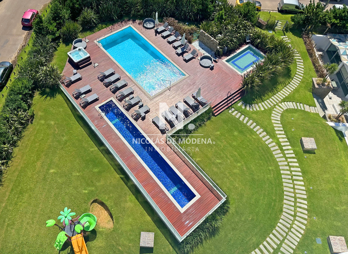 ICON TOWER, 2 dorm, 2 baños, losa radiante, garaje, baulera.