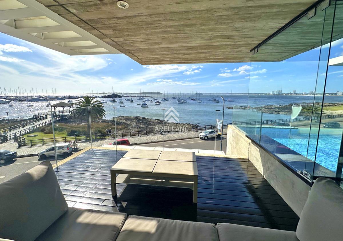 Apartamento ID.4646 - Puerto, piso entero, pileta propia climatizada, 3 garajes