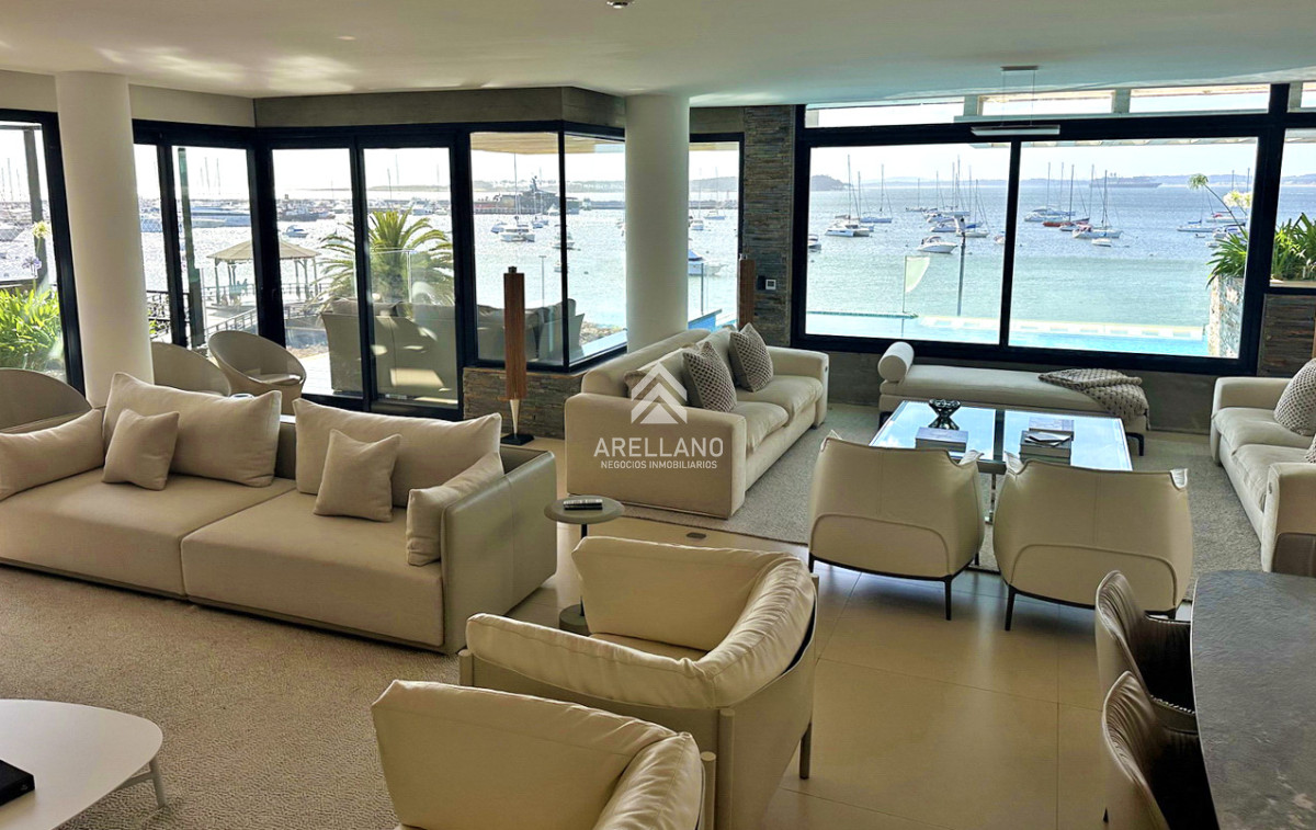 Apartamento ID.4646 - Puerto, piso entero, pileta propia climatizada, 3 garajes
