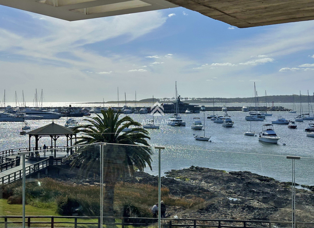 Apartamento ID.4646 - Puerto, piso entero, pileta propia climatizada, 3 garajes