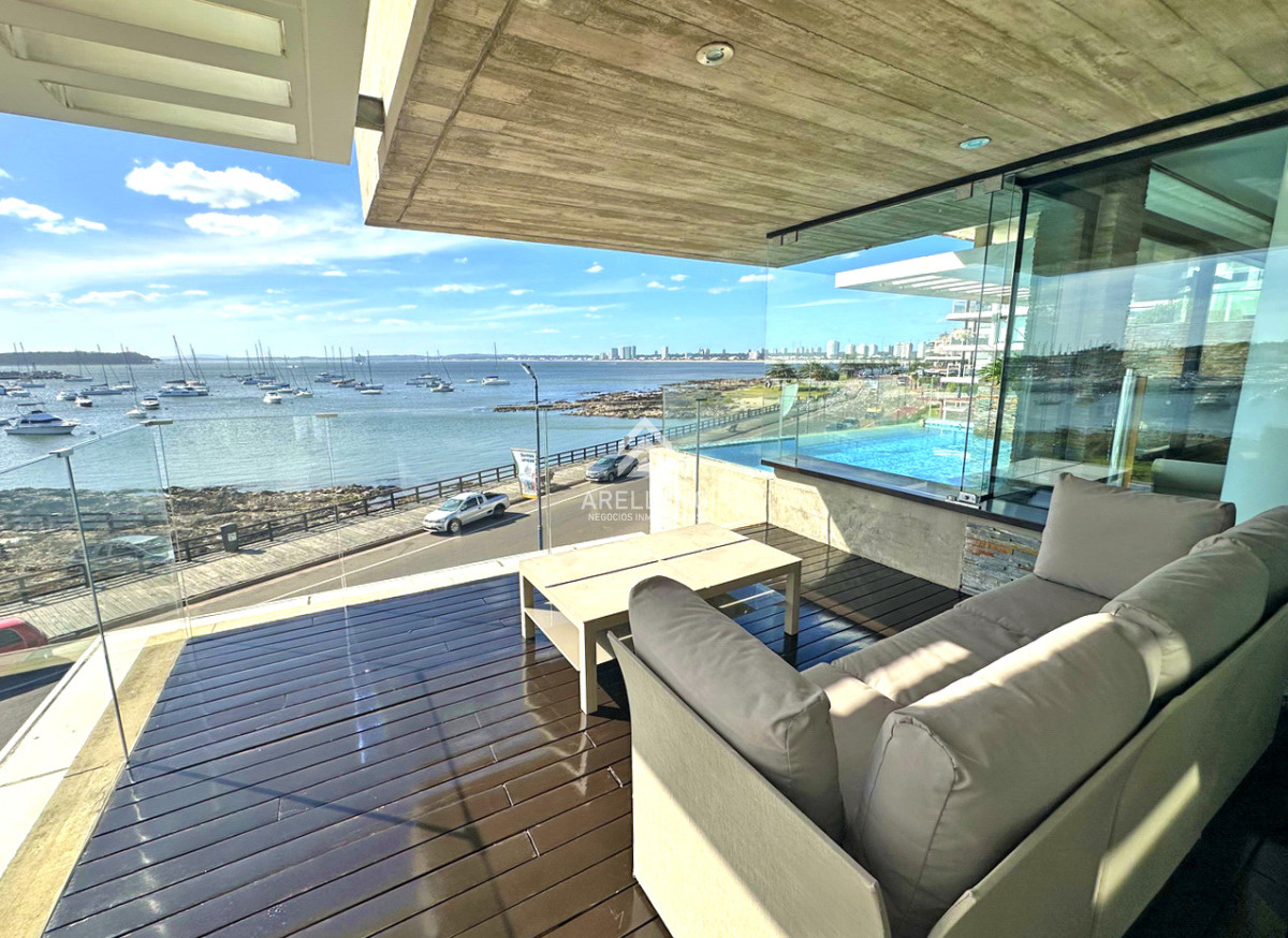 Apartamento ID.4646 - Puerto, piso entero, pileta propia climatizada, 3 garajes