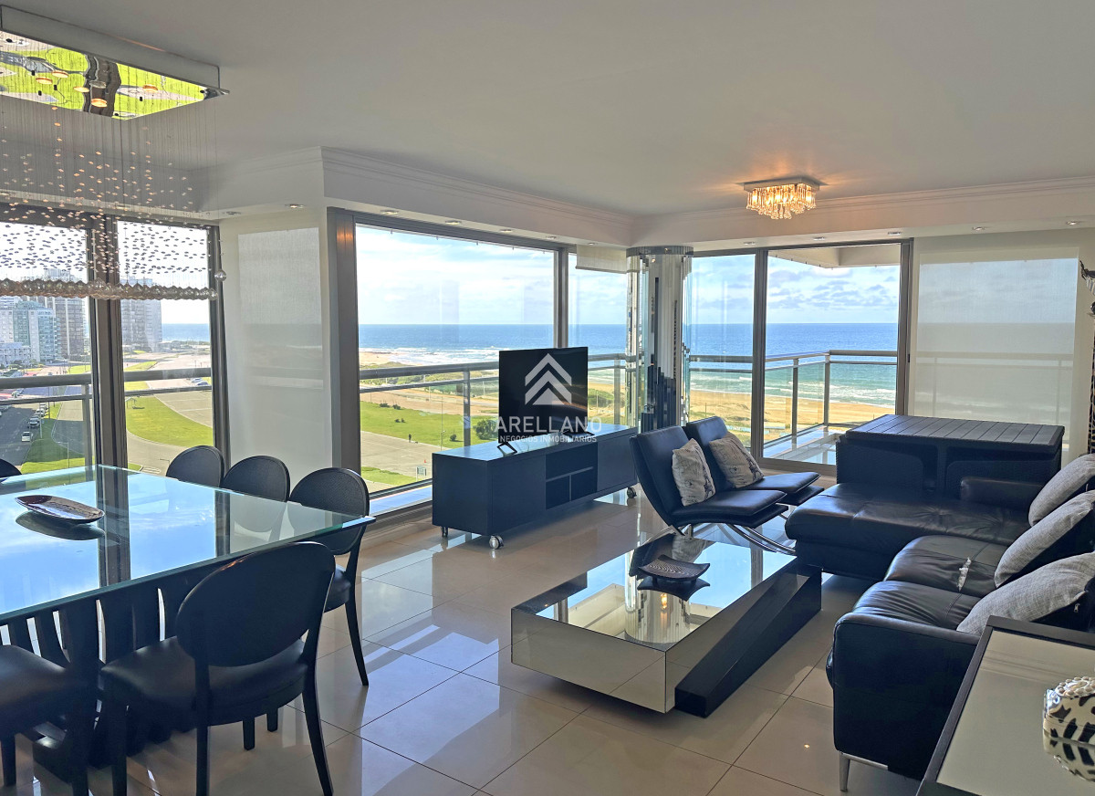 Apartamento ID.4643 - Esquinero en Imperiale, 4 suites. 