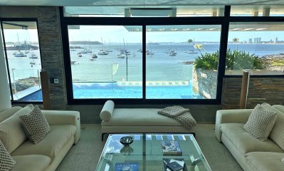 Puerto, piso entero, pileta propia climatizada, 3 garajes