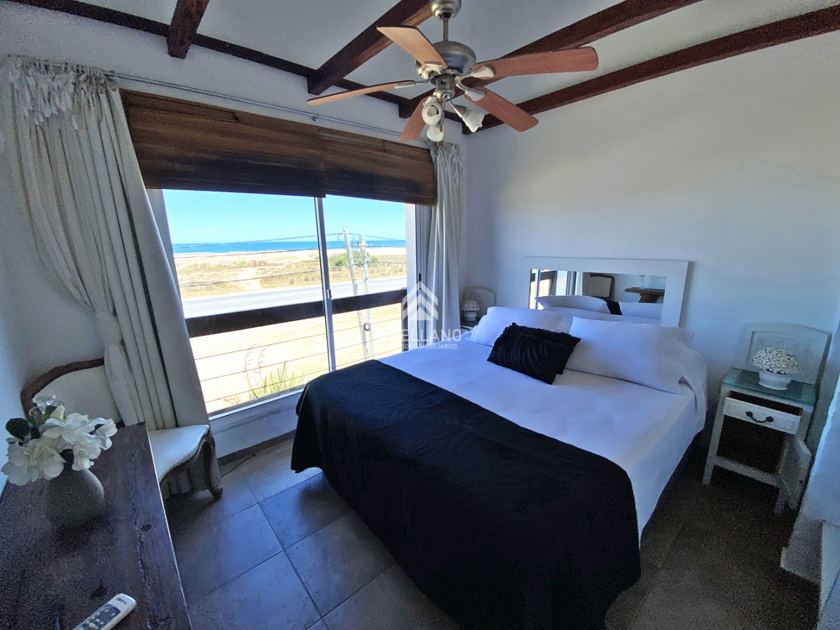 Casa ID.5167 - Primera fila con vista al océano. Gran piscina climatizada, barbacoa cerrada, wifi