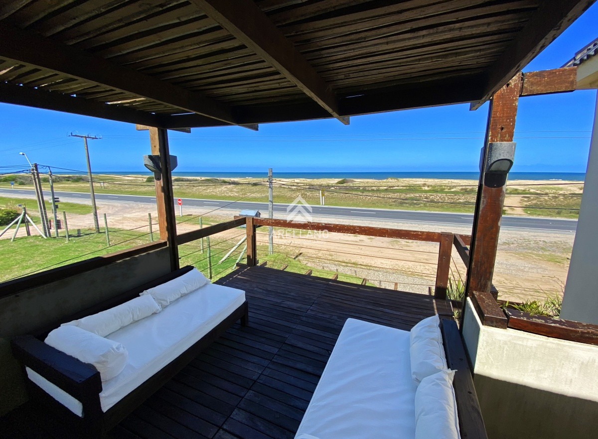 Casa ID.5167 - Primera fila con vista al océano. Gran piscina climatizada, barbacoa cerrada, wifi