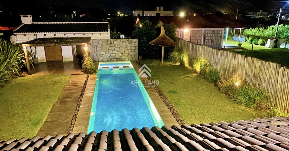 Casa ID.5167 - Primera fila con vista al océano. Gran piscina climatizada, barbacoa cerrada, wifi