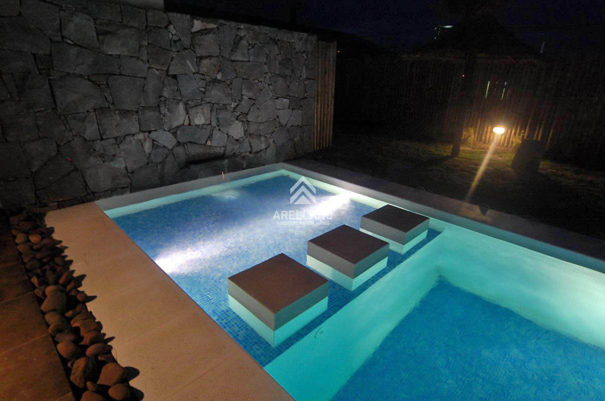 Casa ID.5167 - Primera fila con vista al océano. Gran piscina climatizada, barbacoa cerrada, wifi
