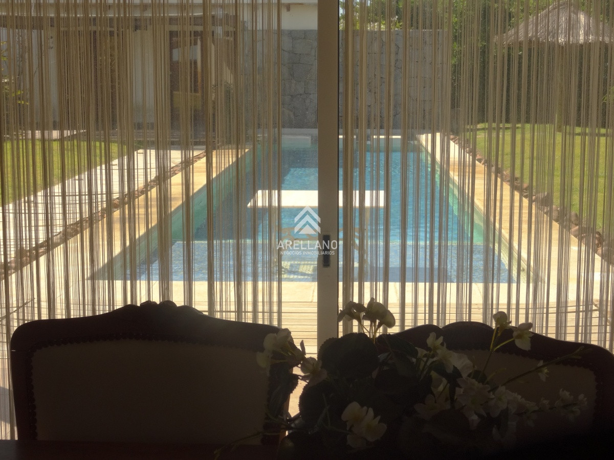 Casa ID.5167 - Primera fila con vista al océano. Gran piscina climatizada, barbacoa cerrada, wifi