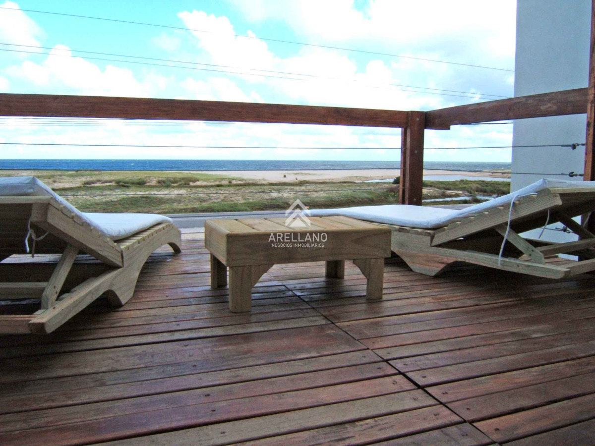 Casa ID.5167 - Primera fila con vista al océano. Gran piscina climatizada, barbacoa cerrada, wifi