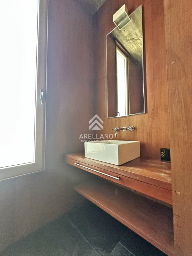 Casa ID.4642 - Chacra de lujo en José Ignacio con vista al océano. 5 suites, 3 hectáreas 
