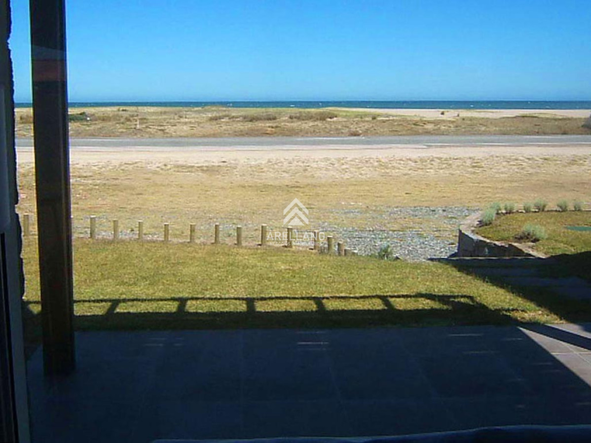 Casa ID.5167 - Primera fila con vista al océano. Gran piscina climatizada, barbacoa cerrada, wifi