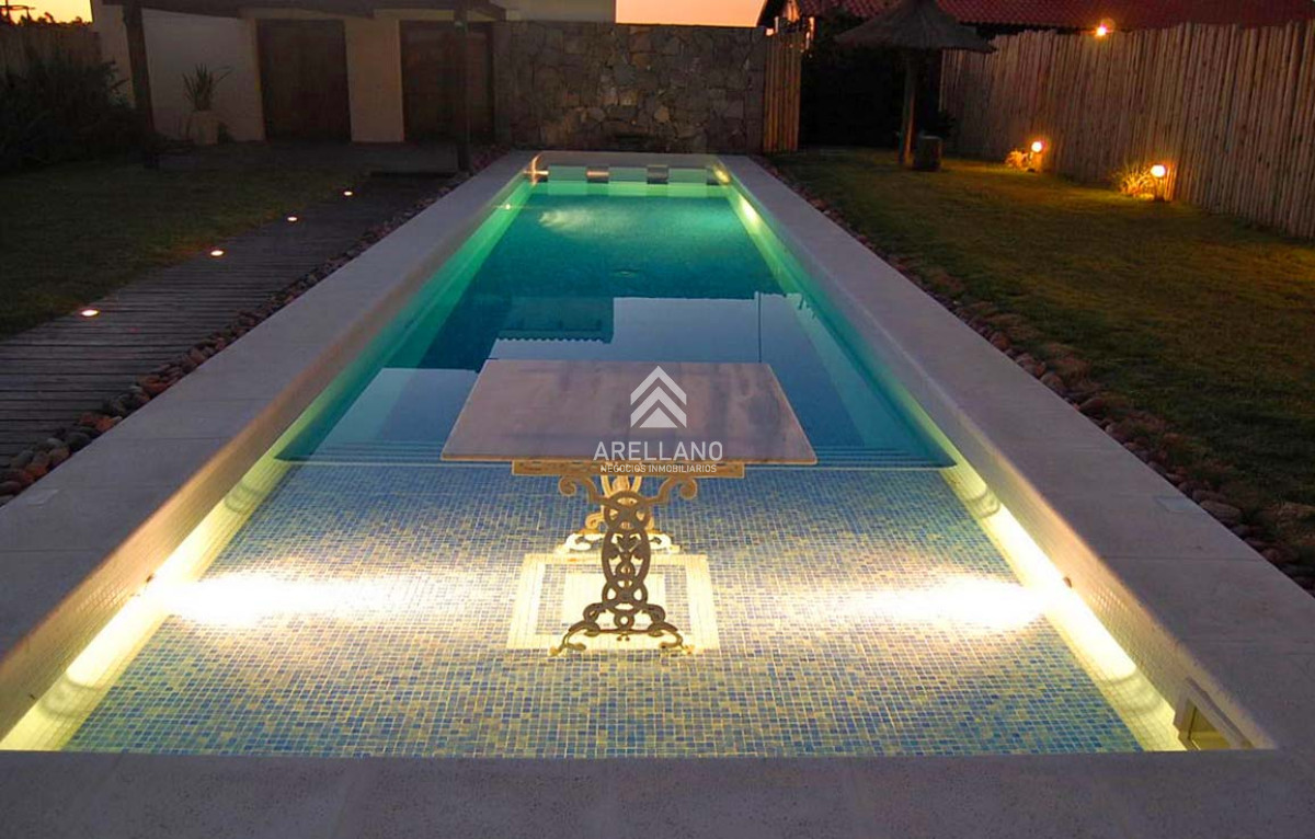 Casa ID.5167 - Primera fila con vista al océano. Gran piscina climatizada, barbacoa cerrada, wifi