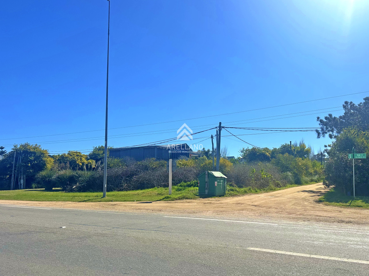 Terreno ID.5204 - El Chorro, sobre ruta. 600 m2