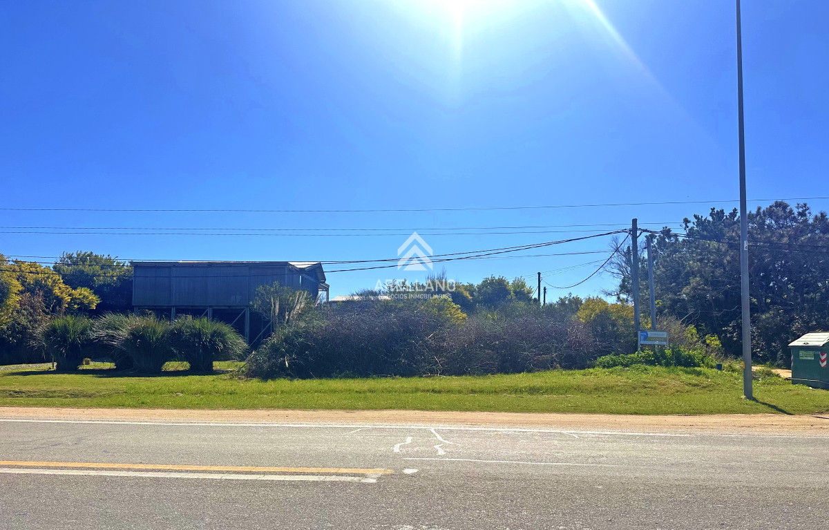 Terreno ID.5204 - El Chorro, sobre ruta. 600 m2