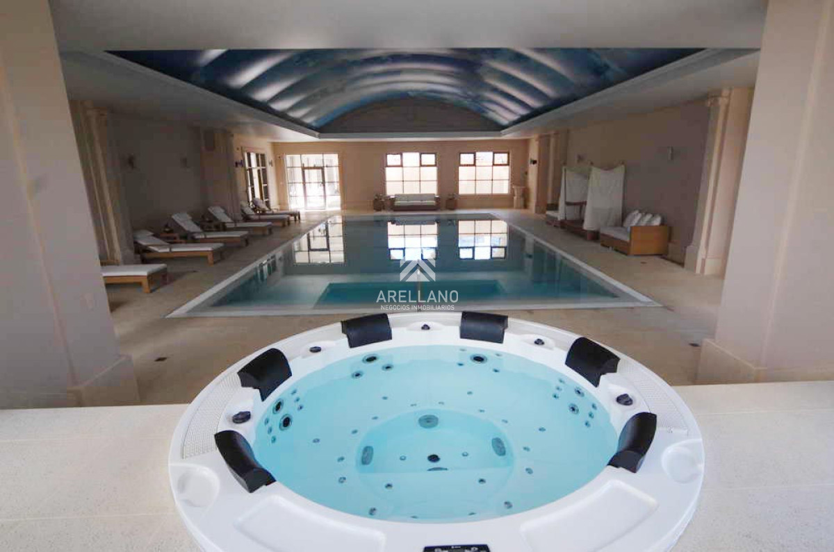 Apartamento ID.4643 - Esquinero en Imperiale, 4 suites. 