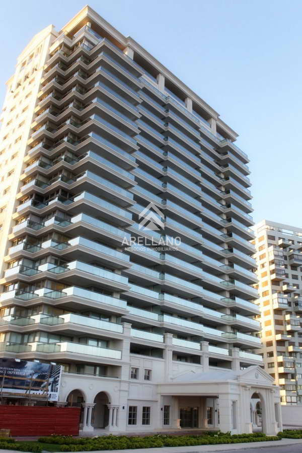 Apartamento ID.4643 - Esquinero en Imperiale, 4 suites. 