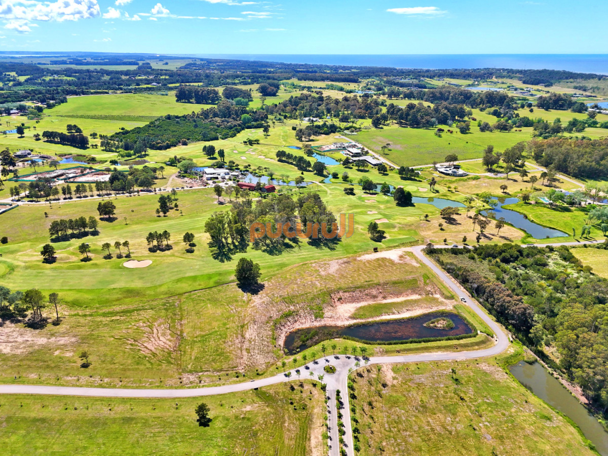 Terreno ID.2752 - Pueblo Mío Golf, 4.363 m2. 