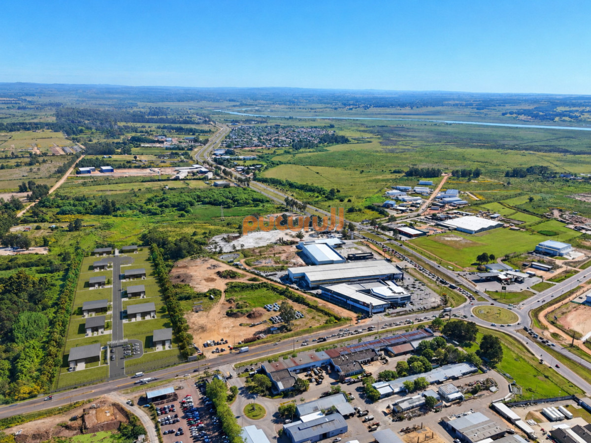 Terreno ID.2754 - Lote en Nuevo Parque Industrial Cerrado