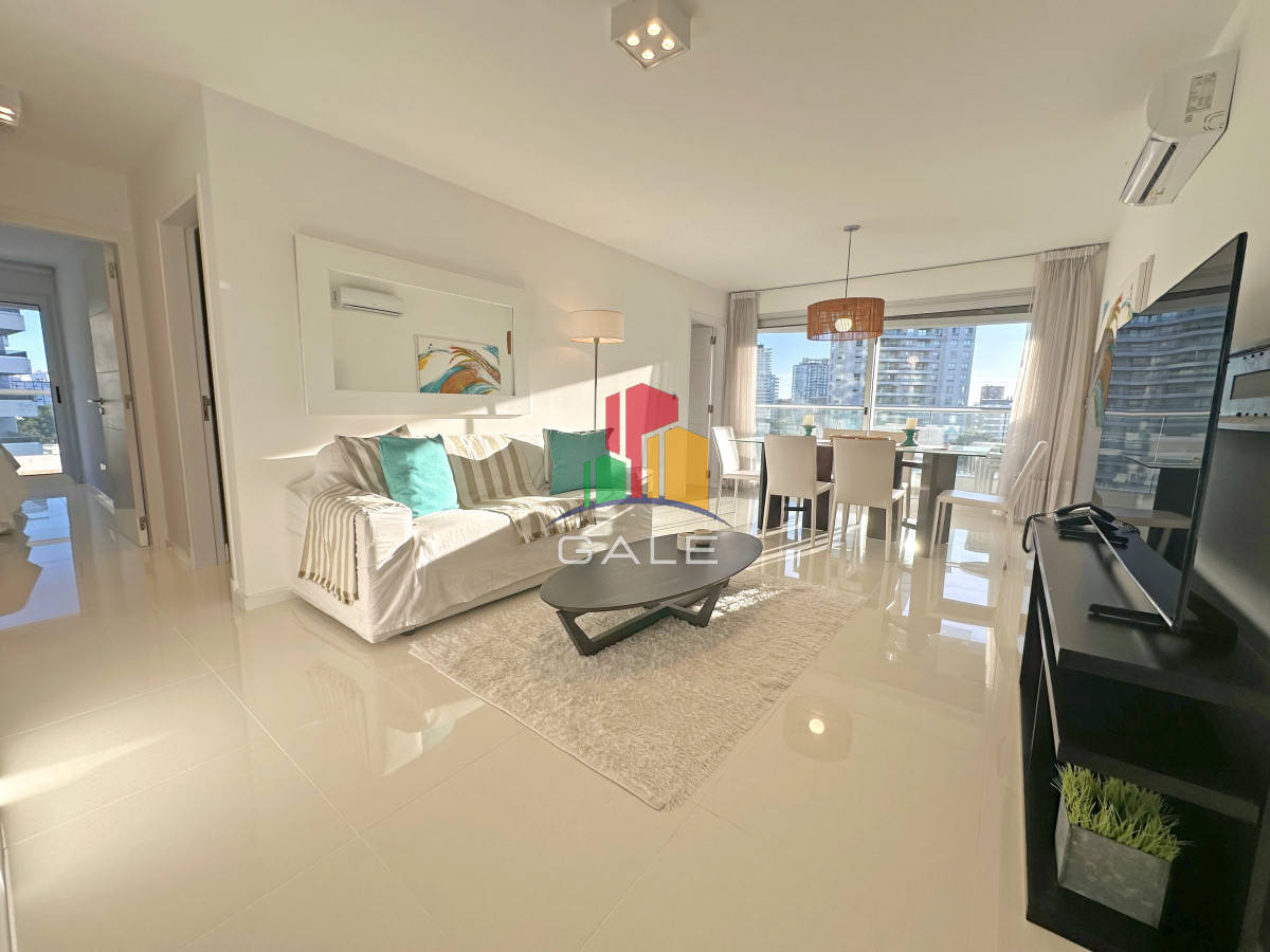 Apartamento ID.3585 - Icon Brava, 2 dorm, 2 baños, losa radiante, garaje, baulera.
