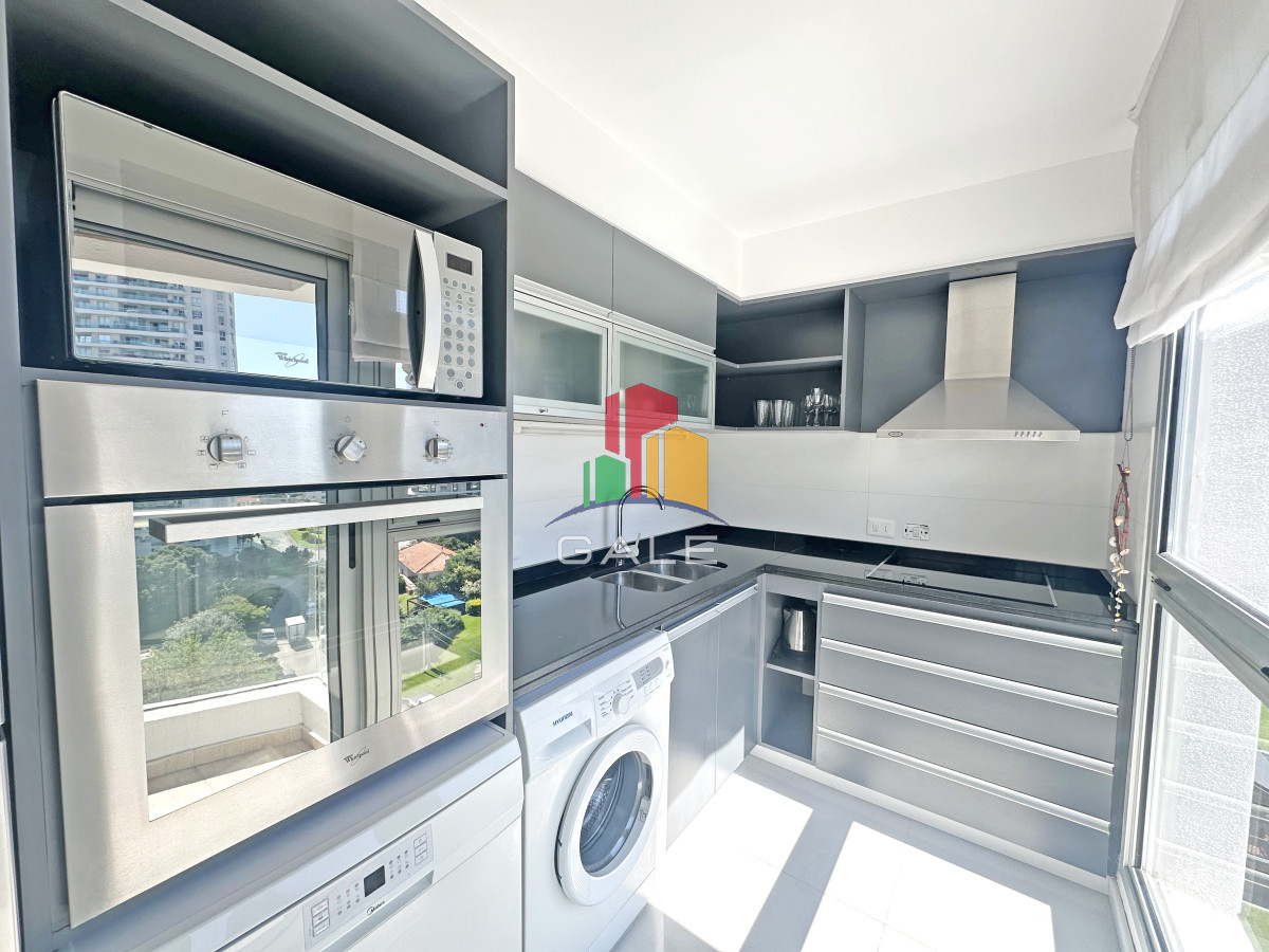 Apartamento ID.3585 - Icon Brava, 2 dorm, 2 baños, losa radiante, garaje, baulera.