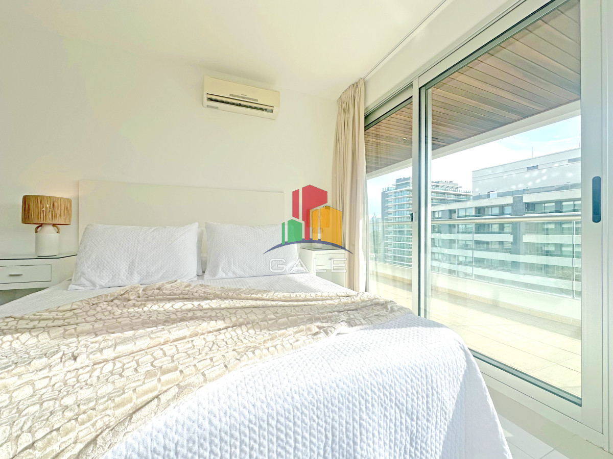 Apartamento ID.3585 - Icon Brava, 2 dorm, 2 baños, losa radiante, garaje, baulera.