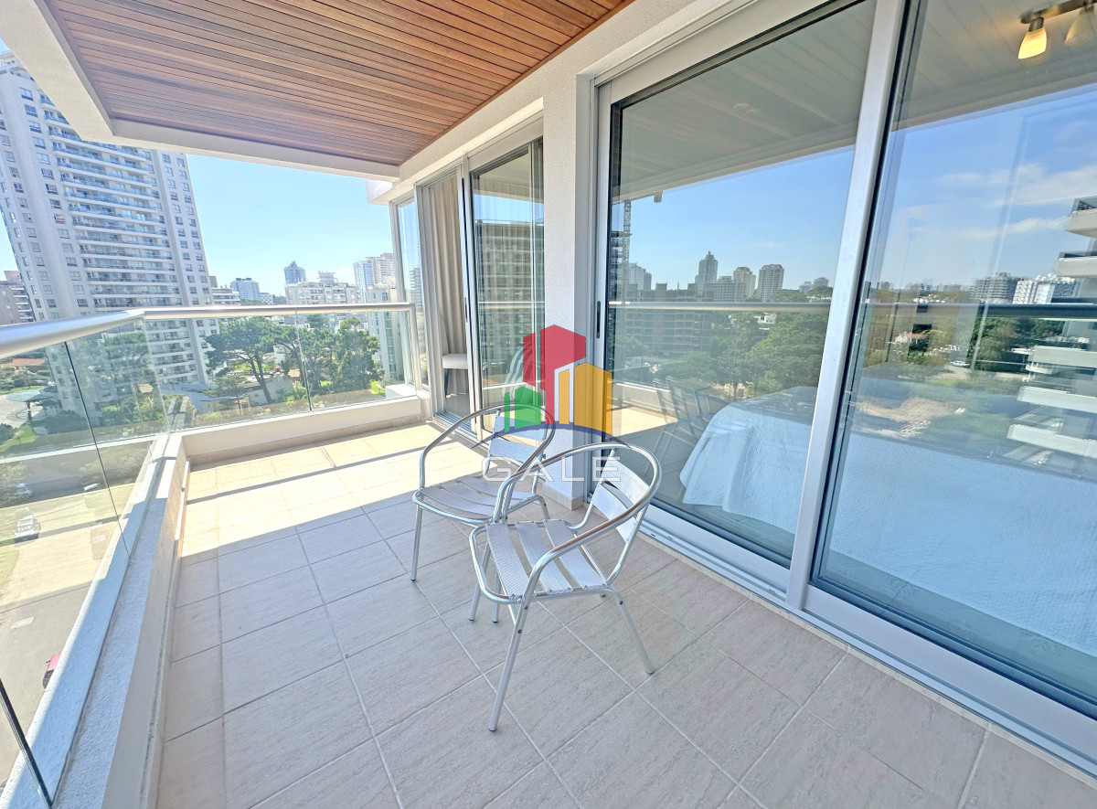 Apartamento ID.3585 - Icon Brava, 2 dorm, 2 baños, losa radiante, garaje, baulera.