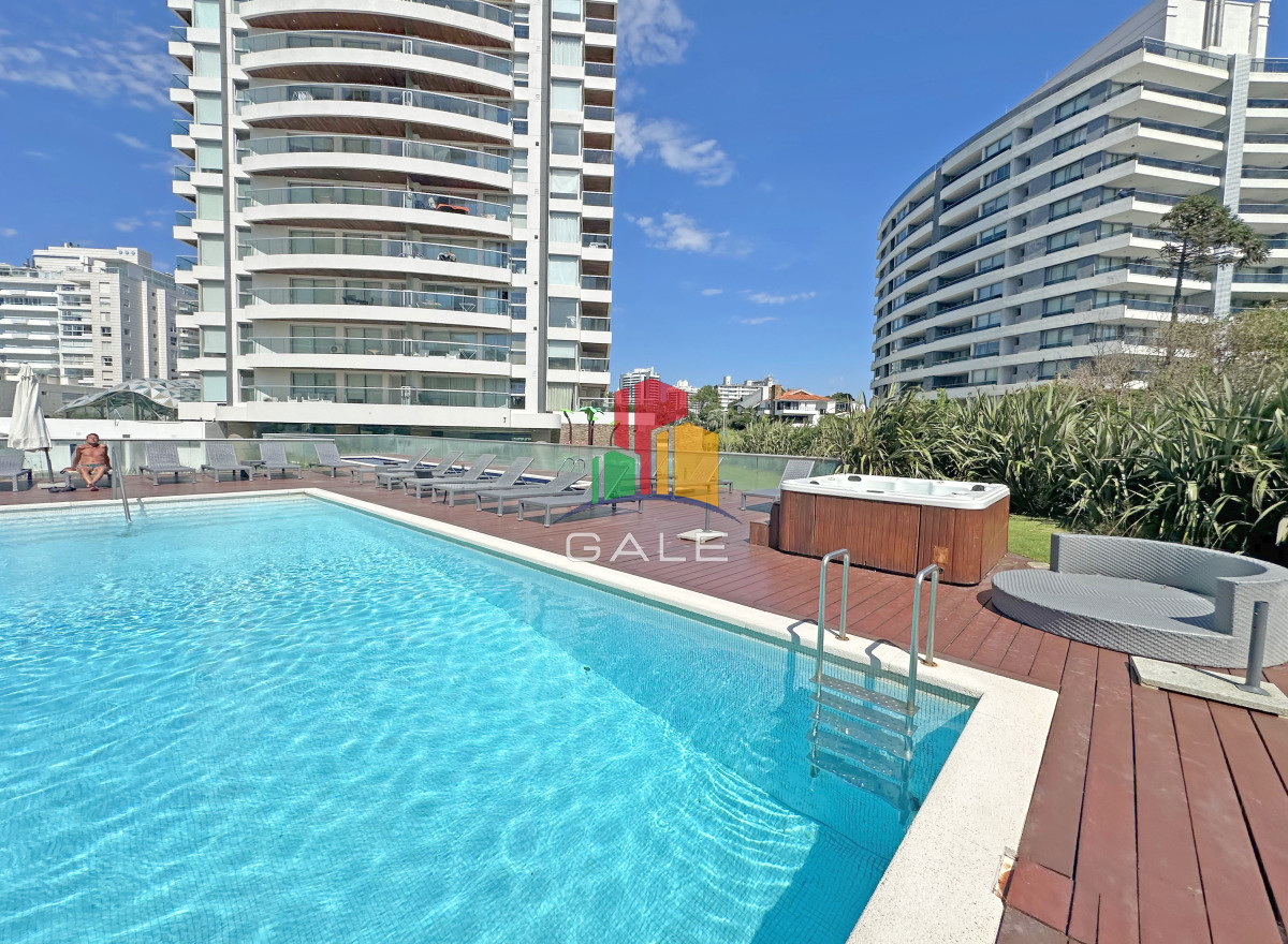 Apartamento ID.3585 - Icon Brava, 2 dorm, 2 baños, losa radiante, garaje, baulera.