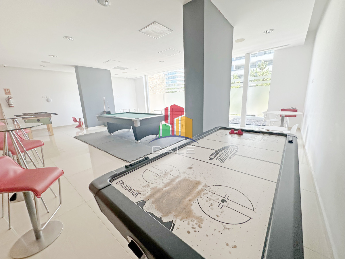Apartamento ID.3585 - Icon Brava, 2 dorm, 2 baños, losa radiante, garaje, baulera.