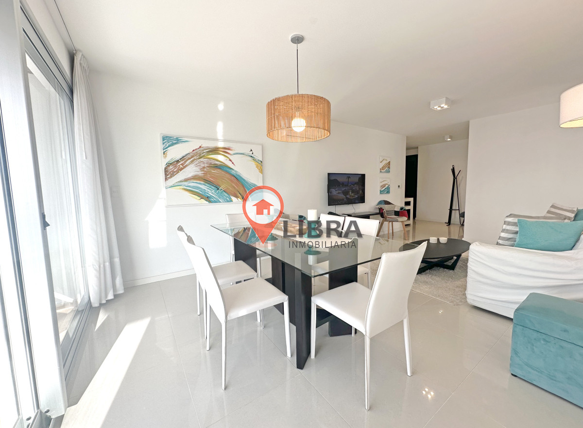 Apartamento ID.10335 - Icon Brava, 2 dorm, 2 baños, losa radiante, garaje, baulera.