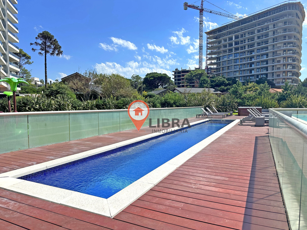 Apartamento ID.10335 - Icon Brava, 2 dorm, 2 baños, losa radiante, garaje, baulera.