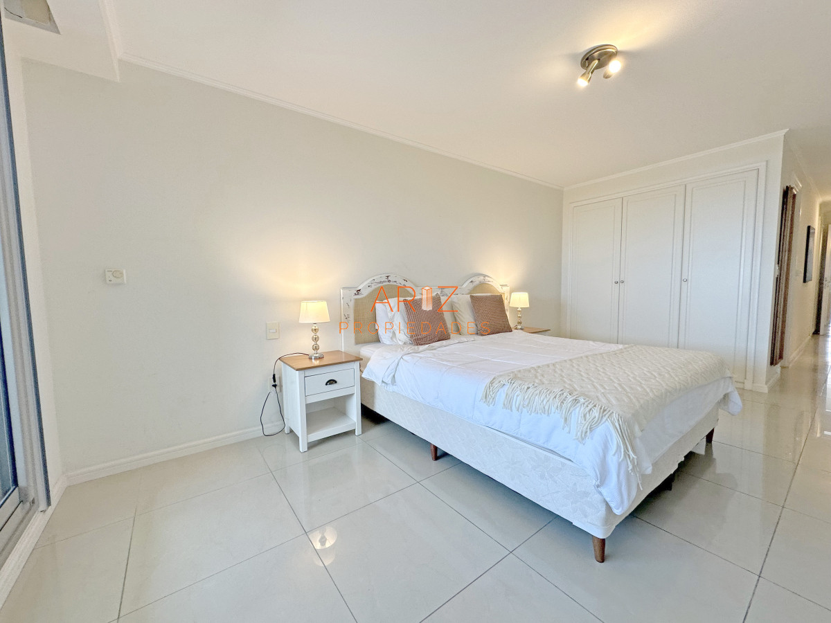 Apartamento ID.2366 - Imperiale. 3 suites + toilette. De lo más exclusivo en Punta del Este.