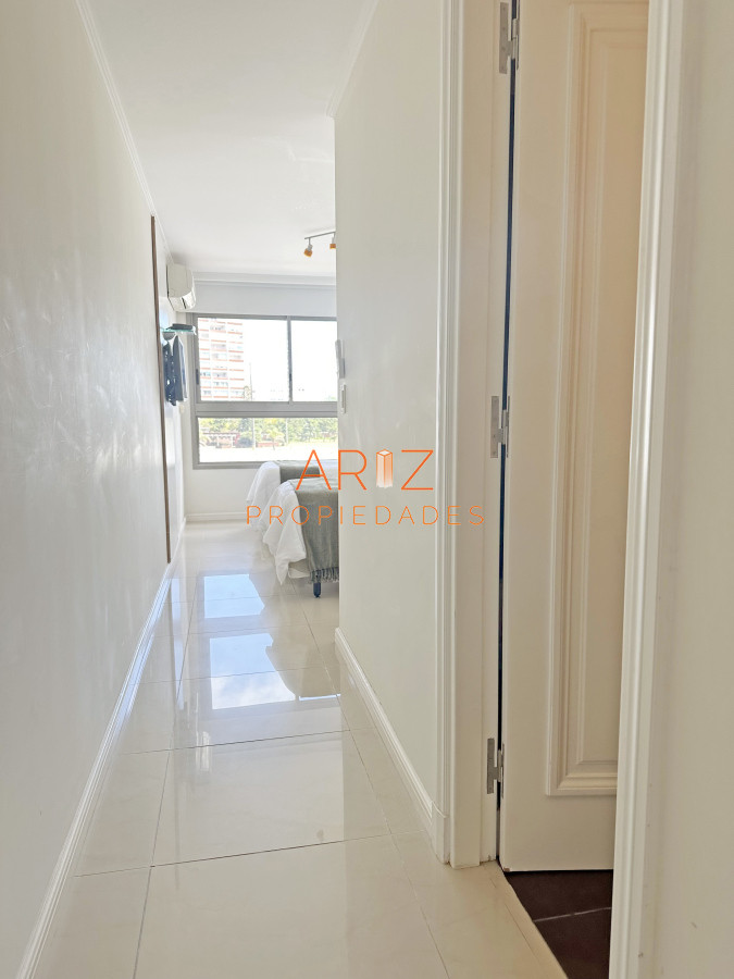 Apartamento ID.2366 - Imperiale. 3 suites + toilette. De lo más exclusivo en Punta del Este.