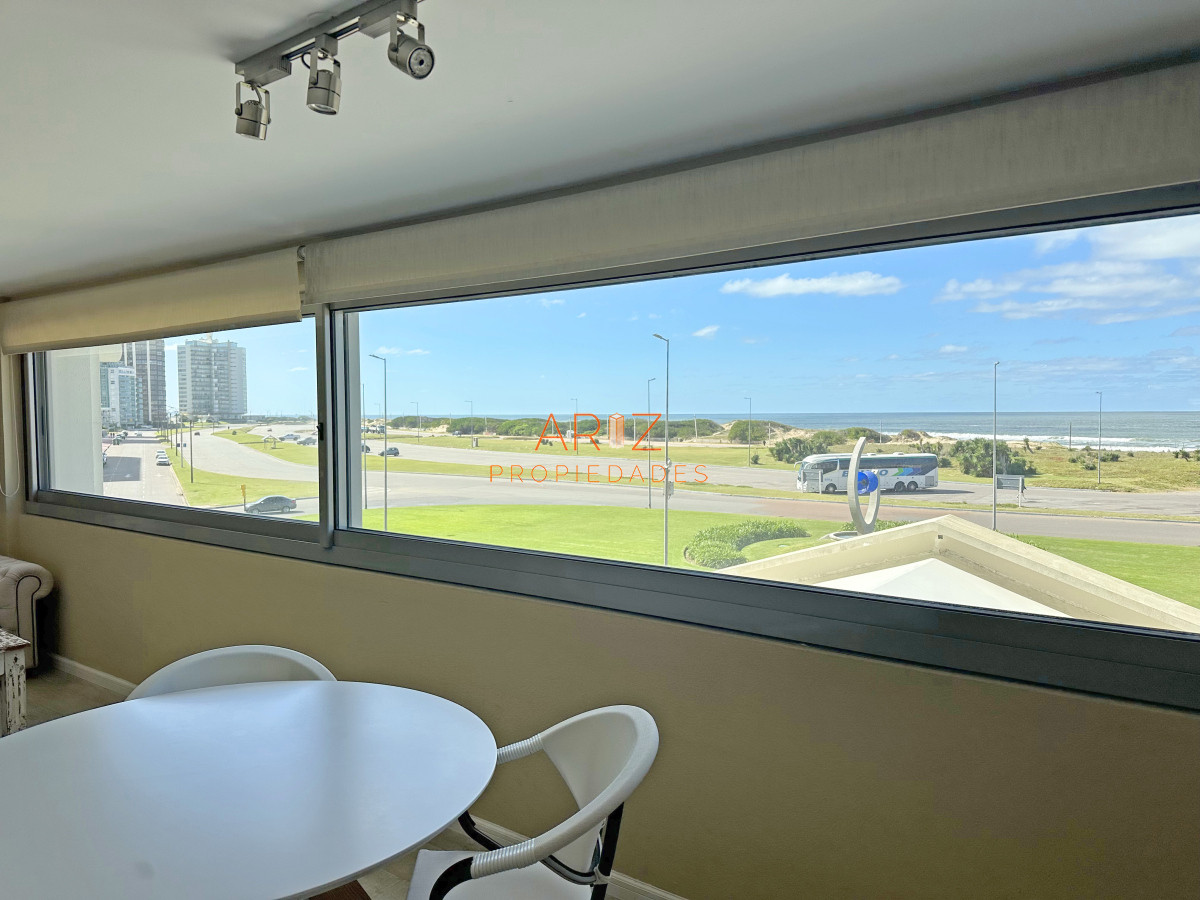 Apartamento ID.2366 - Imperiale. 3 suites + toilette. De lo más exclusivo en Punta del Este.