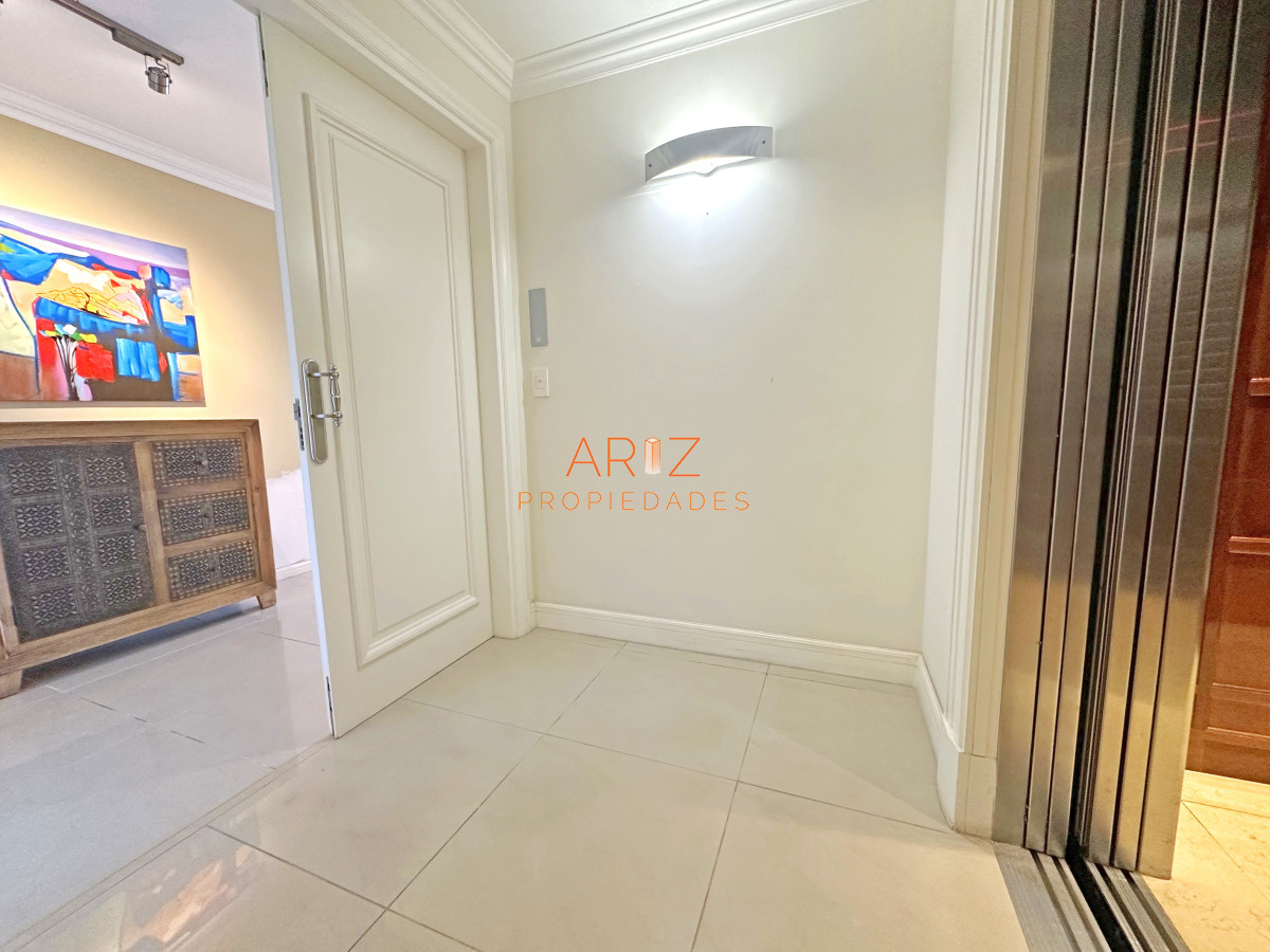 Apartamento ID.2366 - Imperiale. 3 suites + toilette. De lo más exclusivo en Punta del Este.