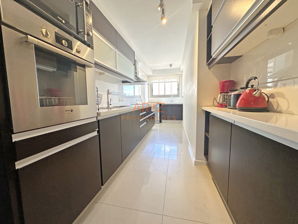 Apartamento ID.2366 - Imperiale. 3 suites + toilette. De lo más exclusivo en Punta del Este.