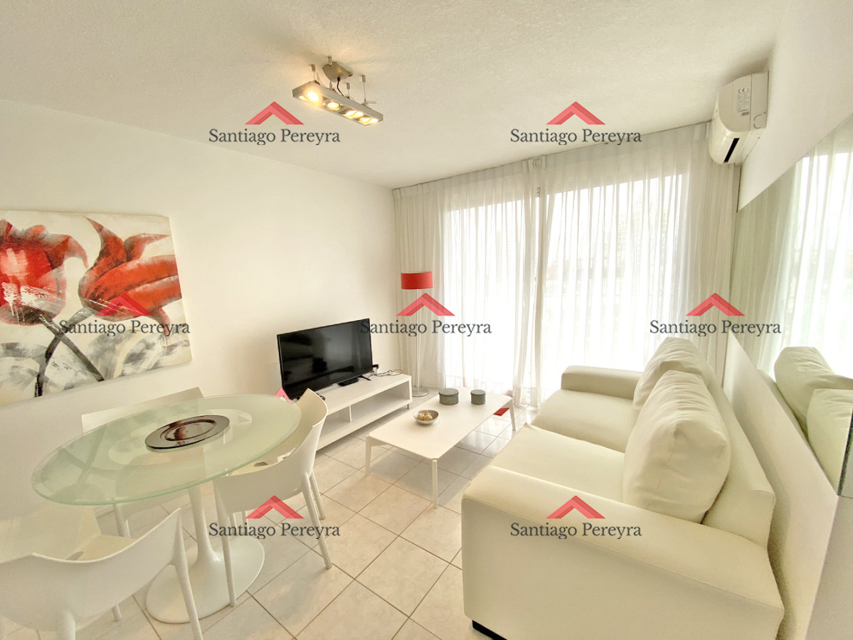 Apartamento ID.16350 - 1 dorm y medio, con amenities. Wifi. Mucamas, bajos gastos
