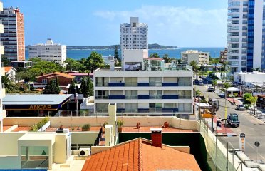 1 dorm y medio, con amenities. Wifi. Mucamas, bajos gastos